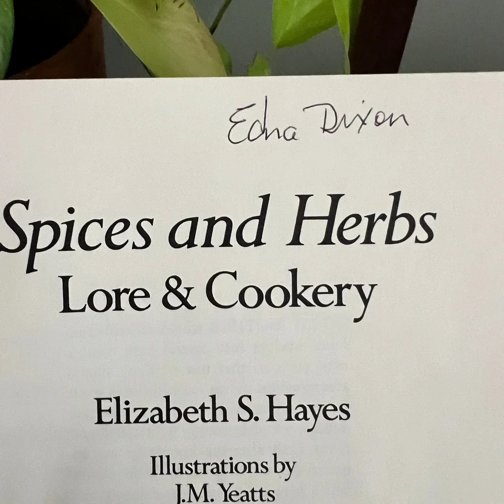 Spices and Herbs Lore & Cookery Elizabeth S. Hayes Dover 1980 Paperback Book